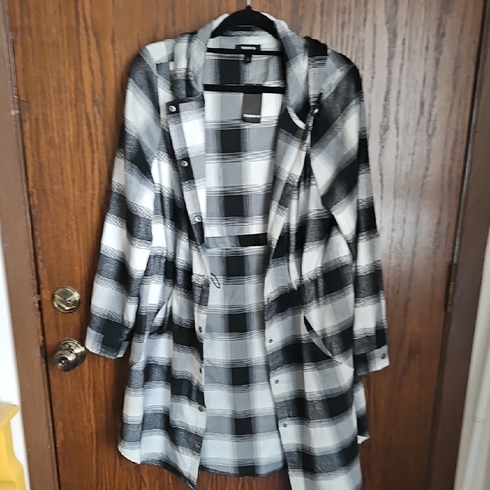 Torrid Black and White Plaid Trench Coat Size 0x